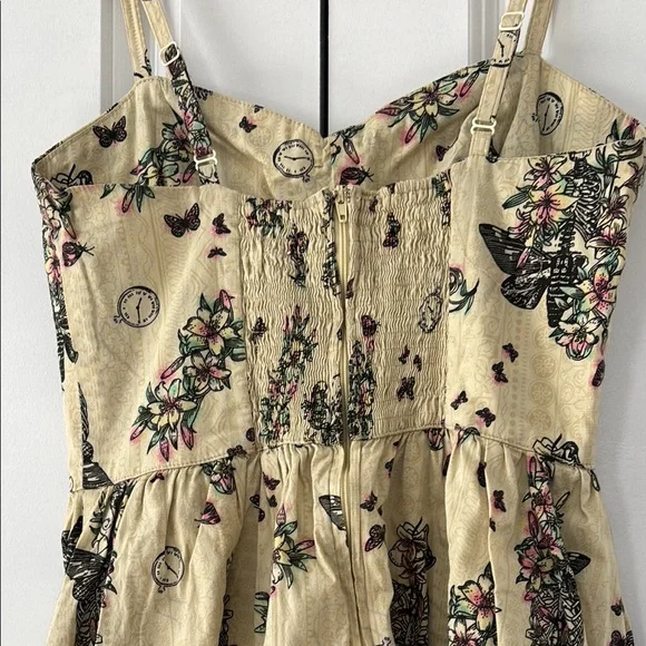 Hell Bunny Skull and Floral Pinup Sundress - Picture 4 of 9